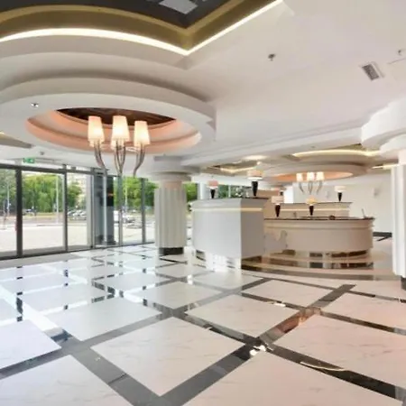 شقة Hanza Tower Sky Sauna & Jacuzzi & Pool شتشيتسين